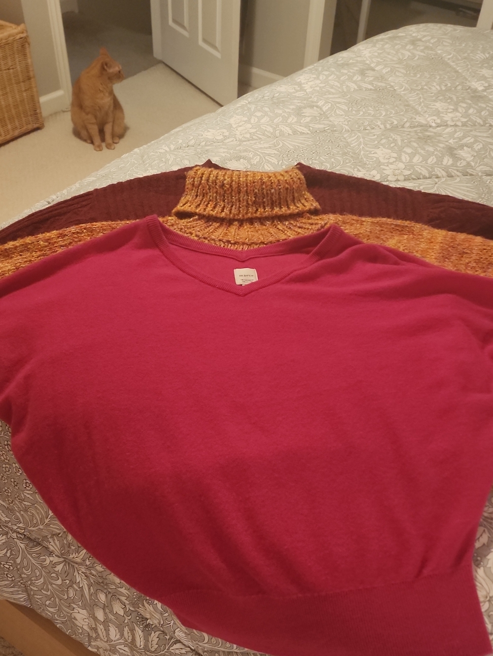 Three Nice Fall Winter Sweaters - Picture 2 of 15